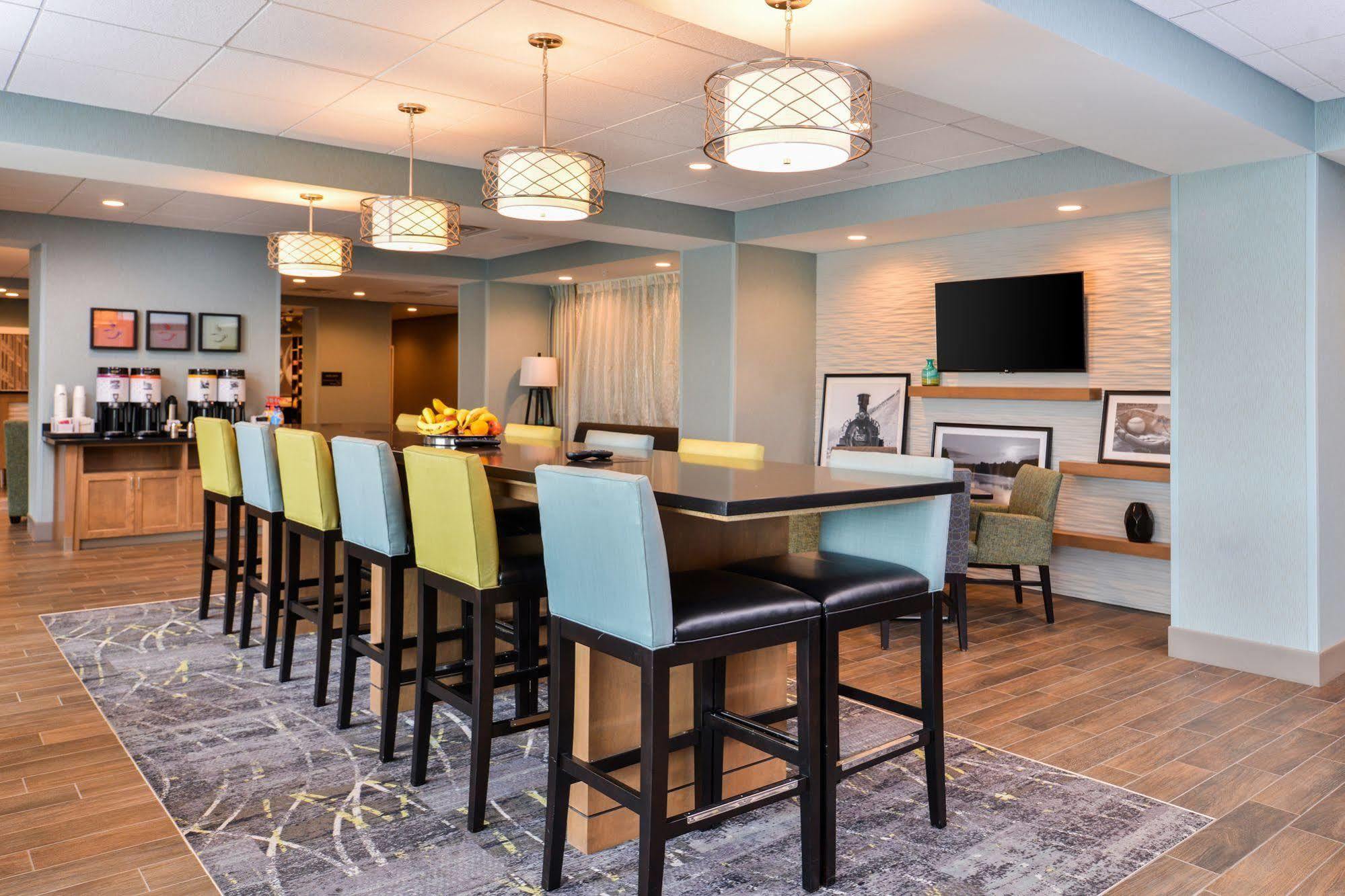Hampton Inn By Hilton Omaha Airport, Ia Carter Lake Exterior foto
